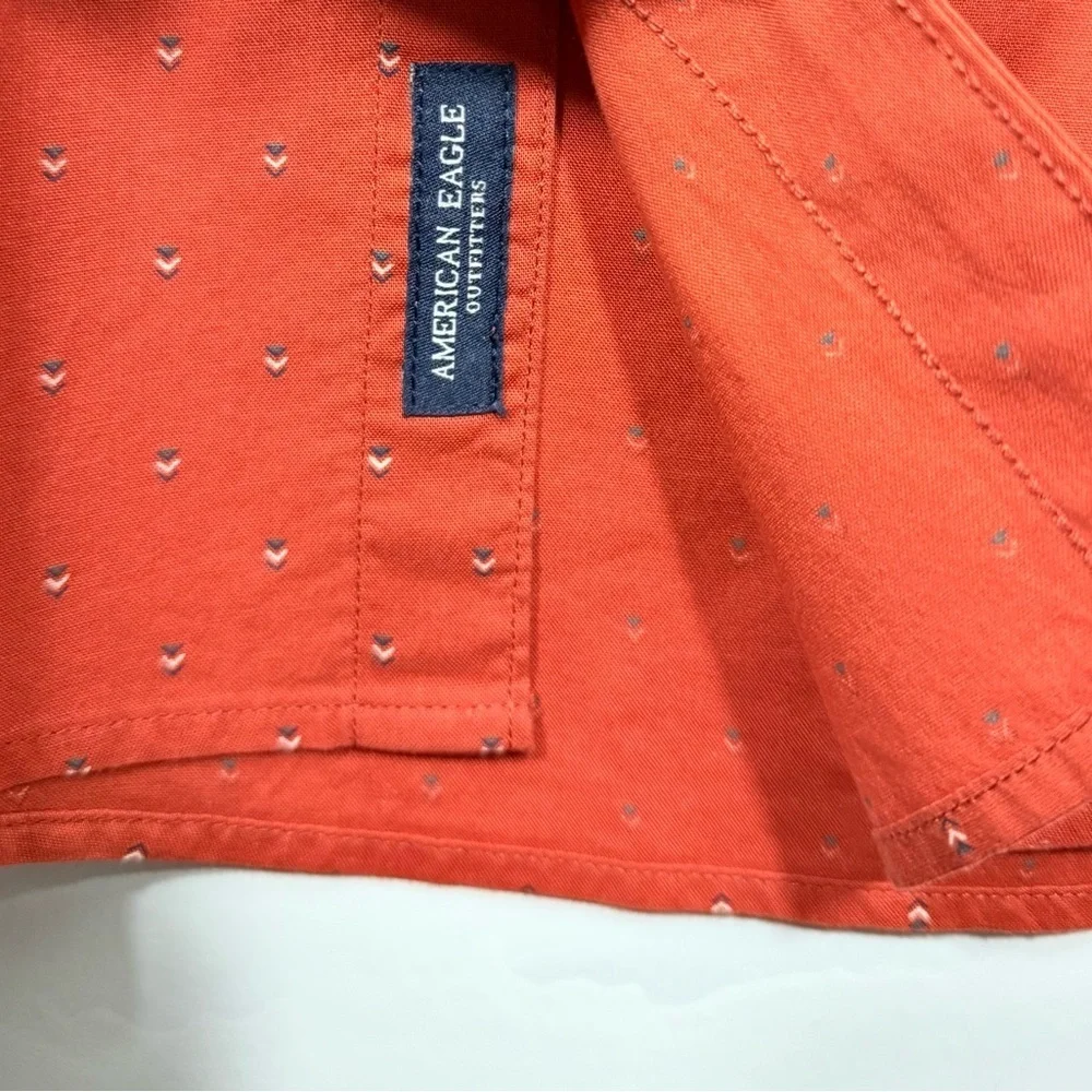 Men's American Eagle Outfitters Size Small Orange Button-Up Shirt